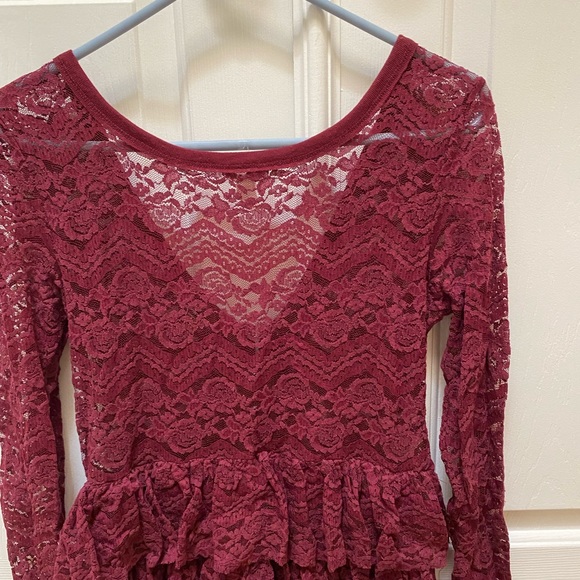 Bethany Mota red blouse size large - Picture 6 of 9
